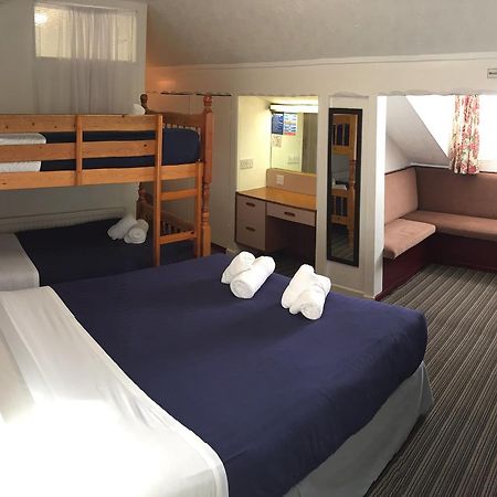 The Talbot Hotel Southport Buitenkant foto